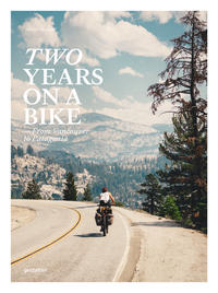 Vorderes Coverbild Two Years On A Bike