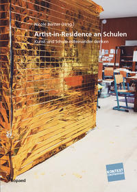 Vorderes Coverbild Artist-in-Residence an Schulen