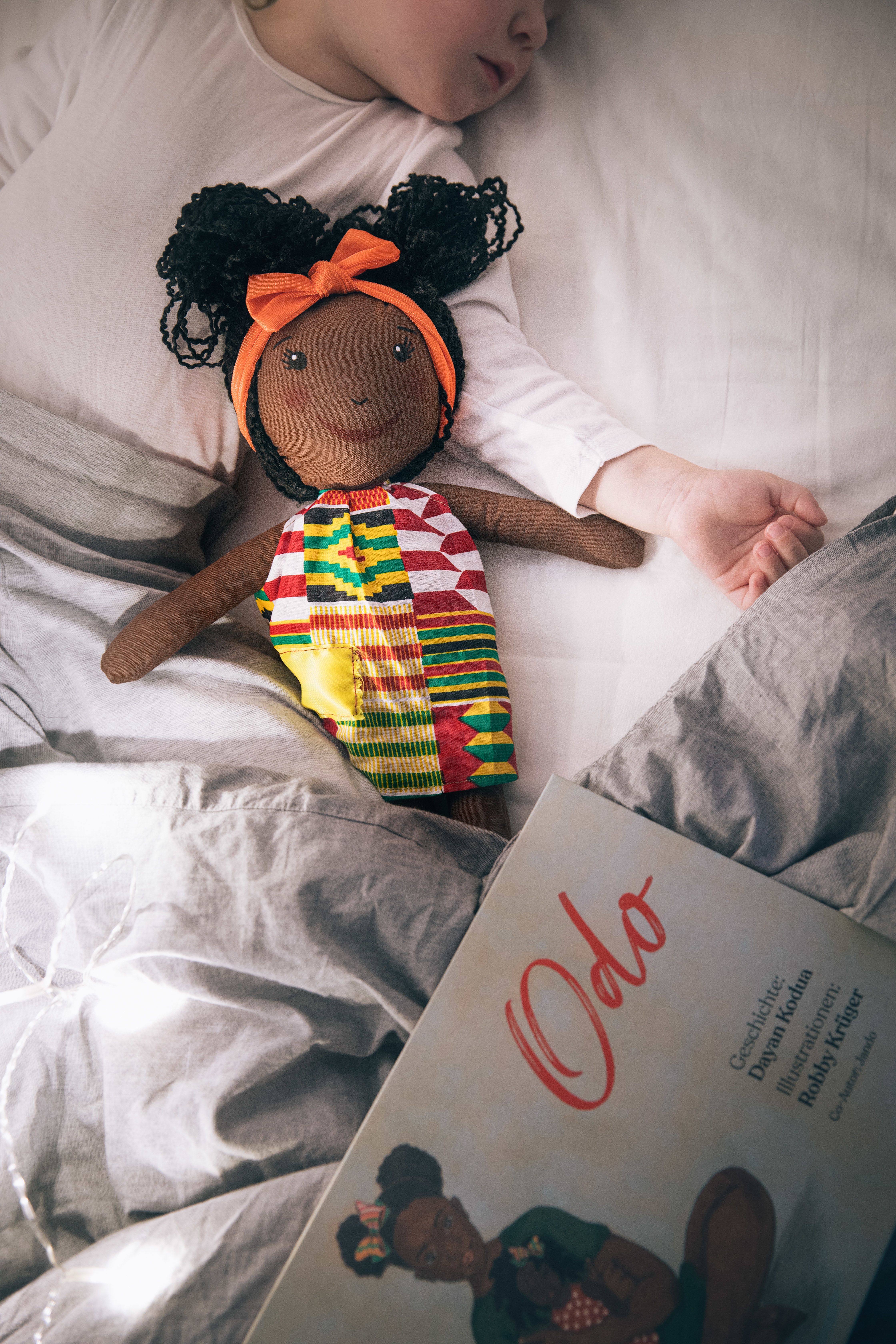 Rückseitencover Odo Puppe