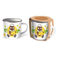 Vorderes Coverbild Trötsch Unser Sandmännchen Emaille Becher Tasse Pittiplatsch