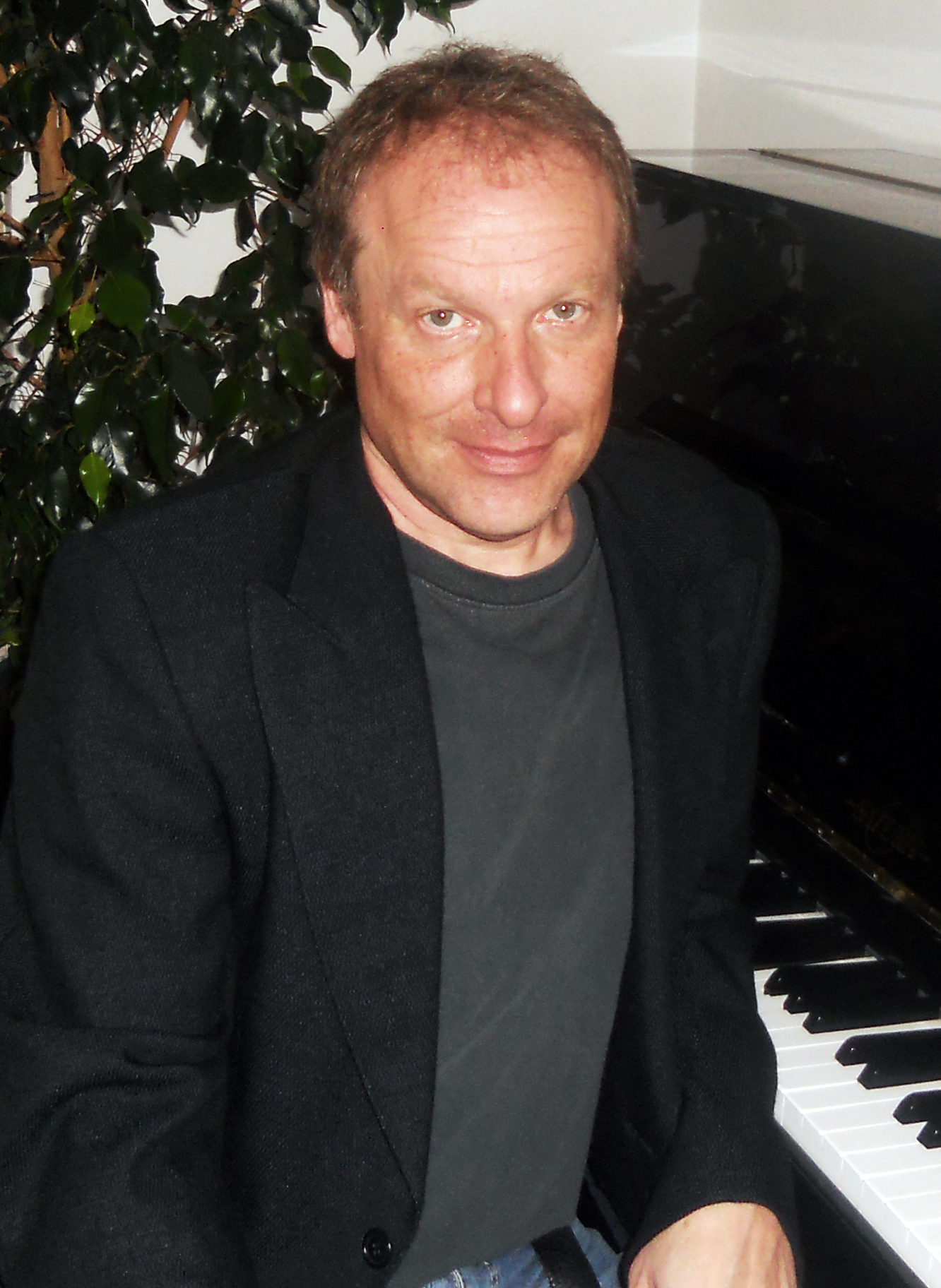 Bild des Mitwirkenden Meine erste Keyboardschule!