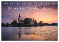 Vorderes Coverbild Schweriner Märchenschloss (Tischkalender 2026 DIN A5 quer), CALVENDO Monatskalender