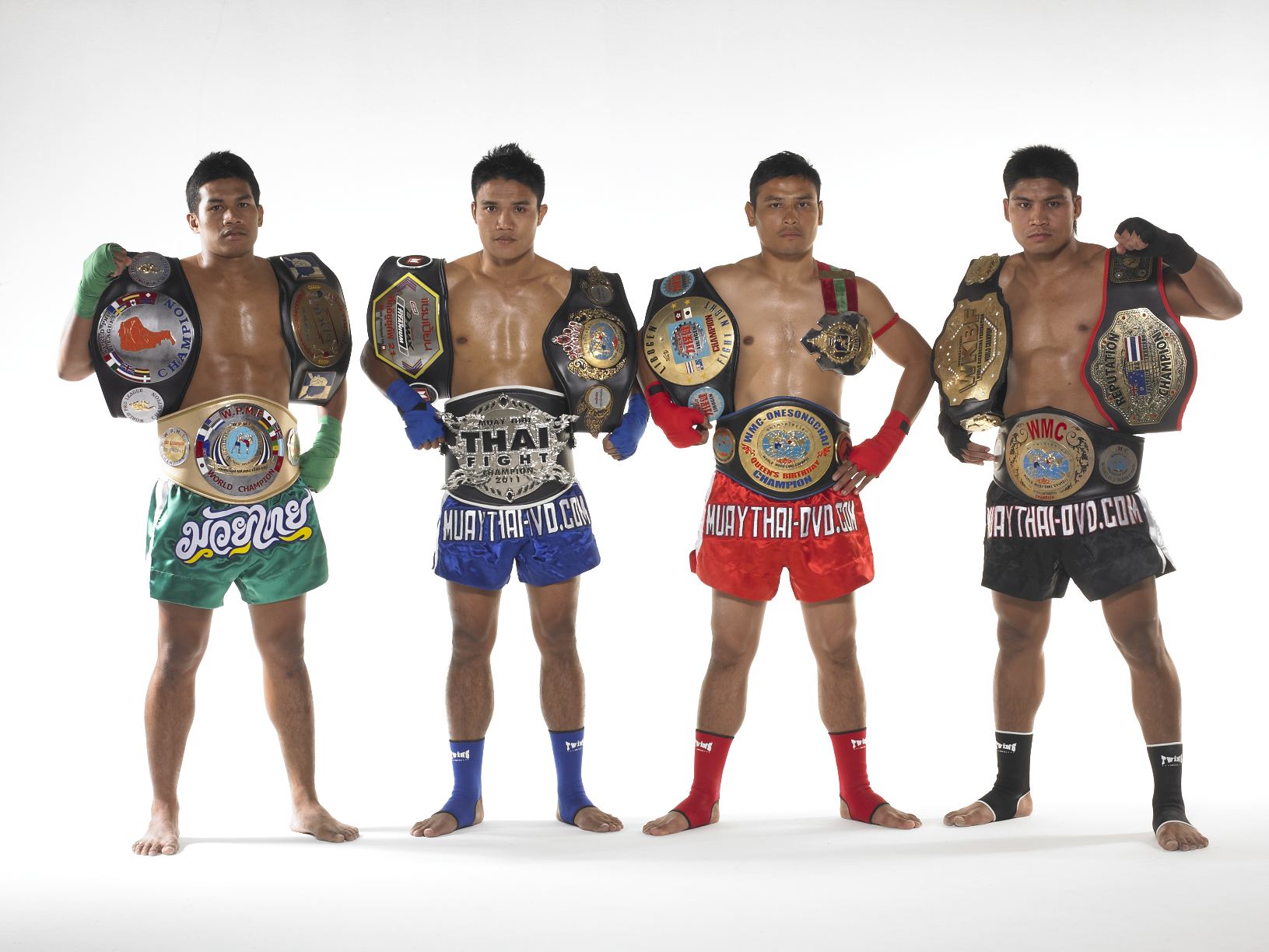 Beispielinhalt (Bild) Muay Thai - Counter against Elbow, Knee & Clich Techniques