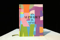 Vorderes Coverbild An alphabet in style