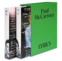 Vorderes Coverbild Lyrics Deutsche Ausgabe