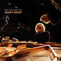 Vorderes Coverbild Short Night
