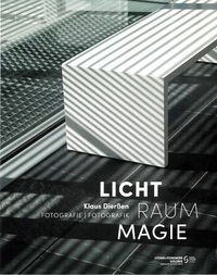 Vorderes Coverbild Klaus Dierßen. Licht, Raum, Magie