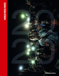 Vorderes Coverbild World Press Photo 2020