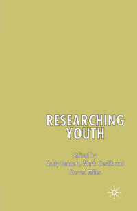 Vorderes Coverbild Researching Youth