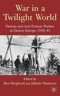 Vorderes Coverbild War in a Twilight World