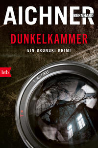 Vorderes Coverbild DUNKELKAMMER