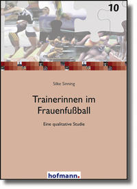 Vorderes Coverbild Trainerinnen im Frauenfußball
