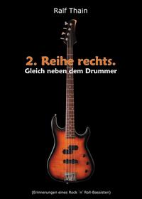 Vorderes Coverbild 2. Reihe rechts. Gleich neben dem Drummer!