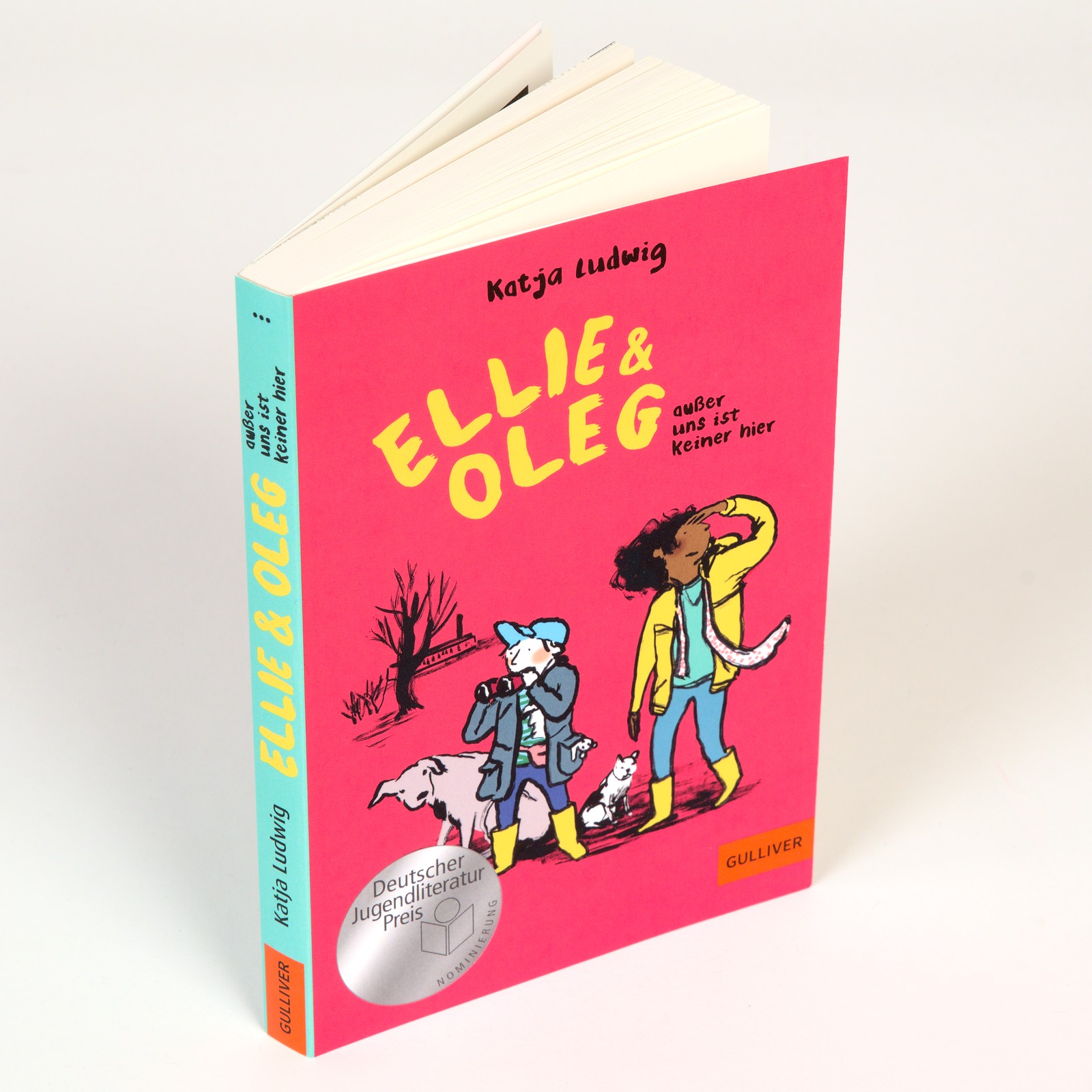 Anderes Coverbild Ellie & Oleg. Außer uns ist keiner hier