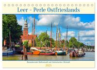 Vorderes Coverbild Leer - Perle Ostfrieslands (Tischkalender 2025 DIN A5 quer), CALVENDO Monatskalender