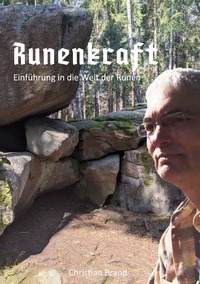 Vorderes Coverbild Runenkraft