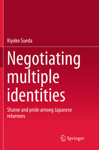 Vorderes Coverbild Negotiating multiple identities