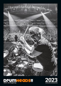 Vorderes Coverbild DrumHeads!! Kalender 2023