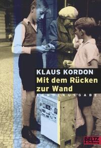 Vorderes Coverbild Mit dem Rücken zur Wand