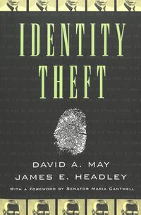 Vorderes Coverbild Identity Theft