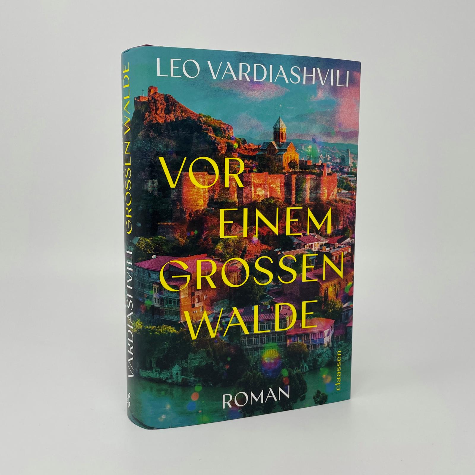 Beispielinhalt (Bild) Vor einem großen Walde