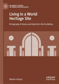 Vorderes Coverbild Living in a World Heritage Site