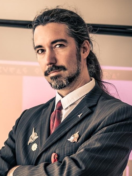 Bild des Mitwirkenden Klingonisch – Vom Requisit zum Kult